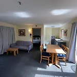 Central Park Motor Lodge